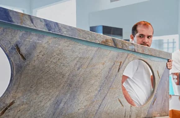 MISTAKES-TO-AVOID-WHEN-LIFTING-A-STONE-COUNTERTOP-image.webp